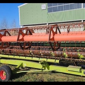 foto 7.5m combine harvester 5t/ha CLAAS Tucano 450 (docs)