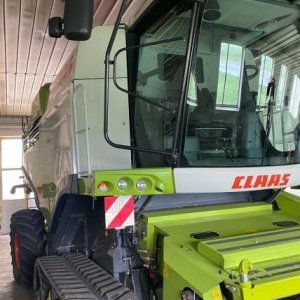 foto 18.2t/10.5m combine harvester belts CLAAS Lexion 770